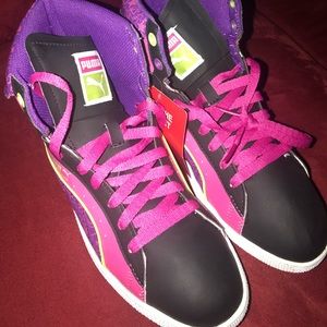 Girls Puma shoes